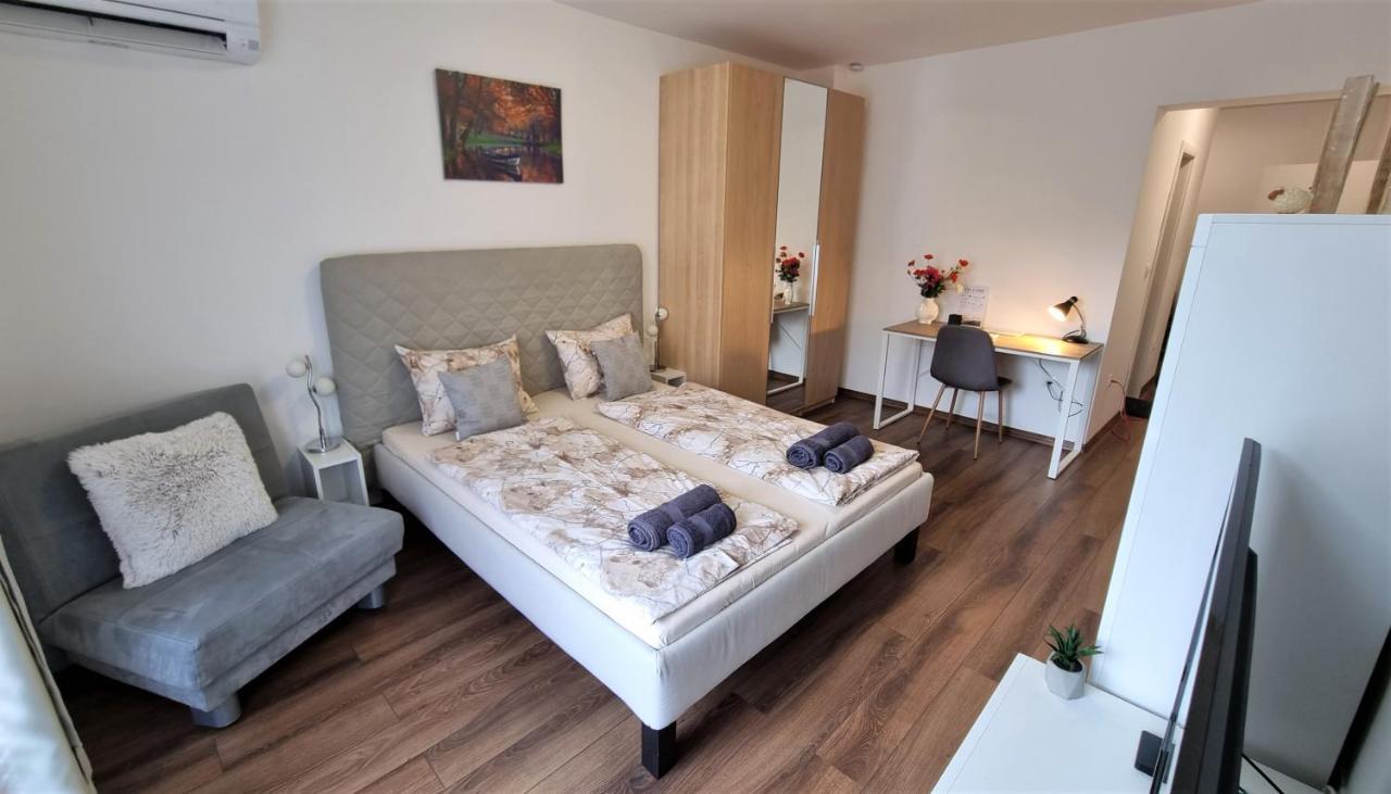 Luxury Quiet Apartment In The City Center Plovdiv Exterior foto